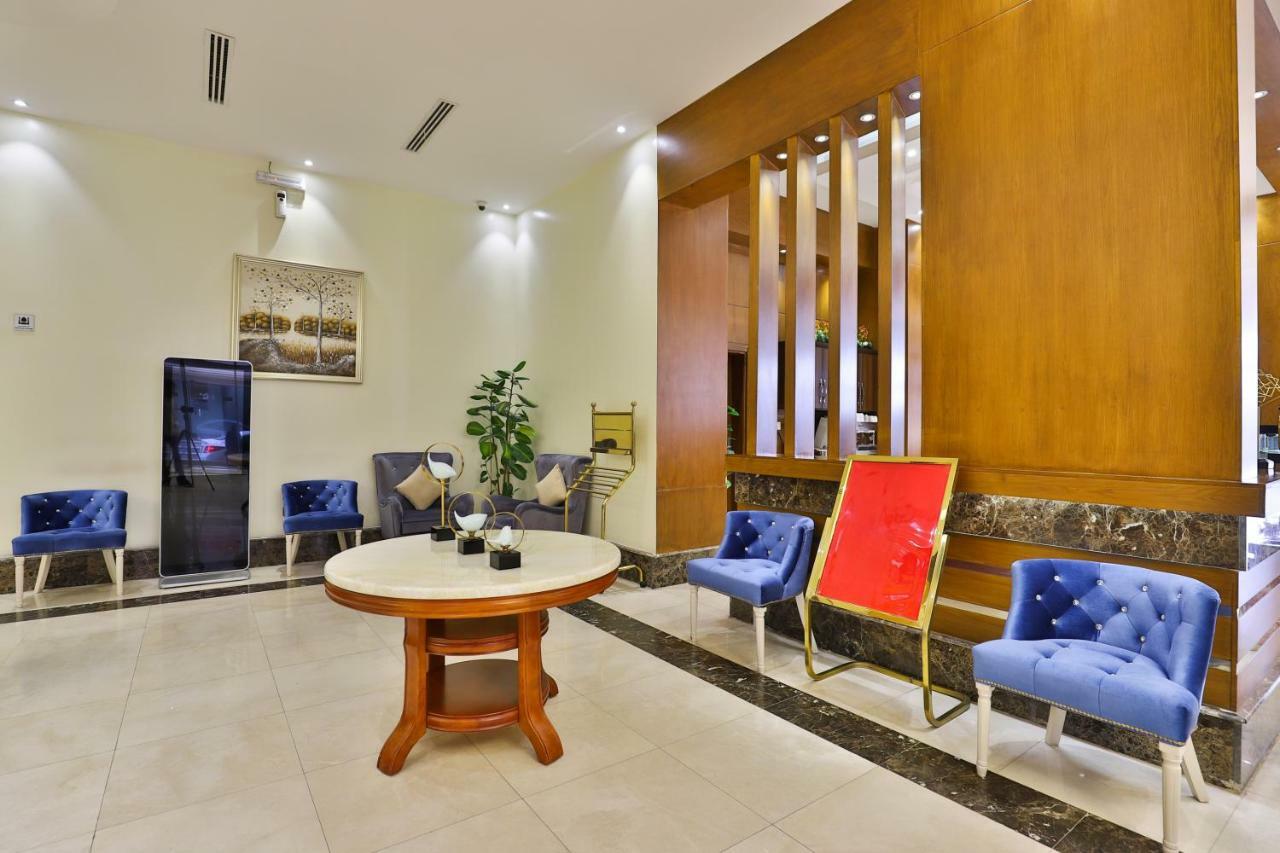 Dreams Houses Furnished Suites タブーク エクステリア 写真