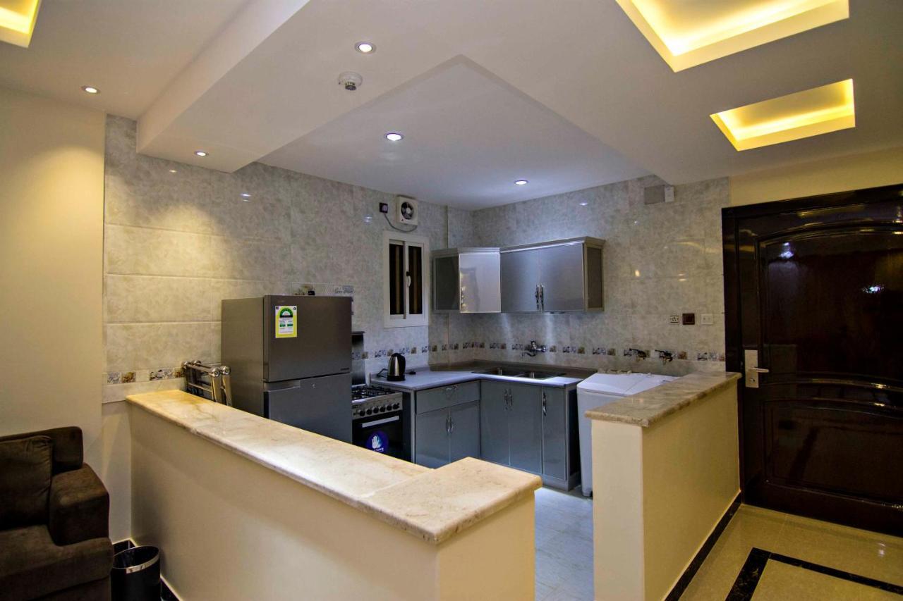Dreams Houses Furnished Suites タブーク エクステリア 写真